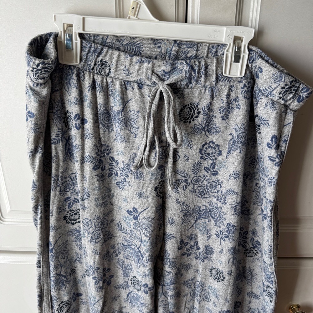 Lucky Brand Blue and Gray Patterned Pants